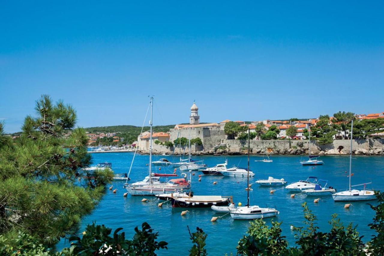 Apartments Punta & Vista In Krk Krk Town Eksteriør bilde