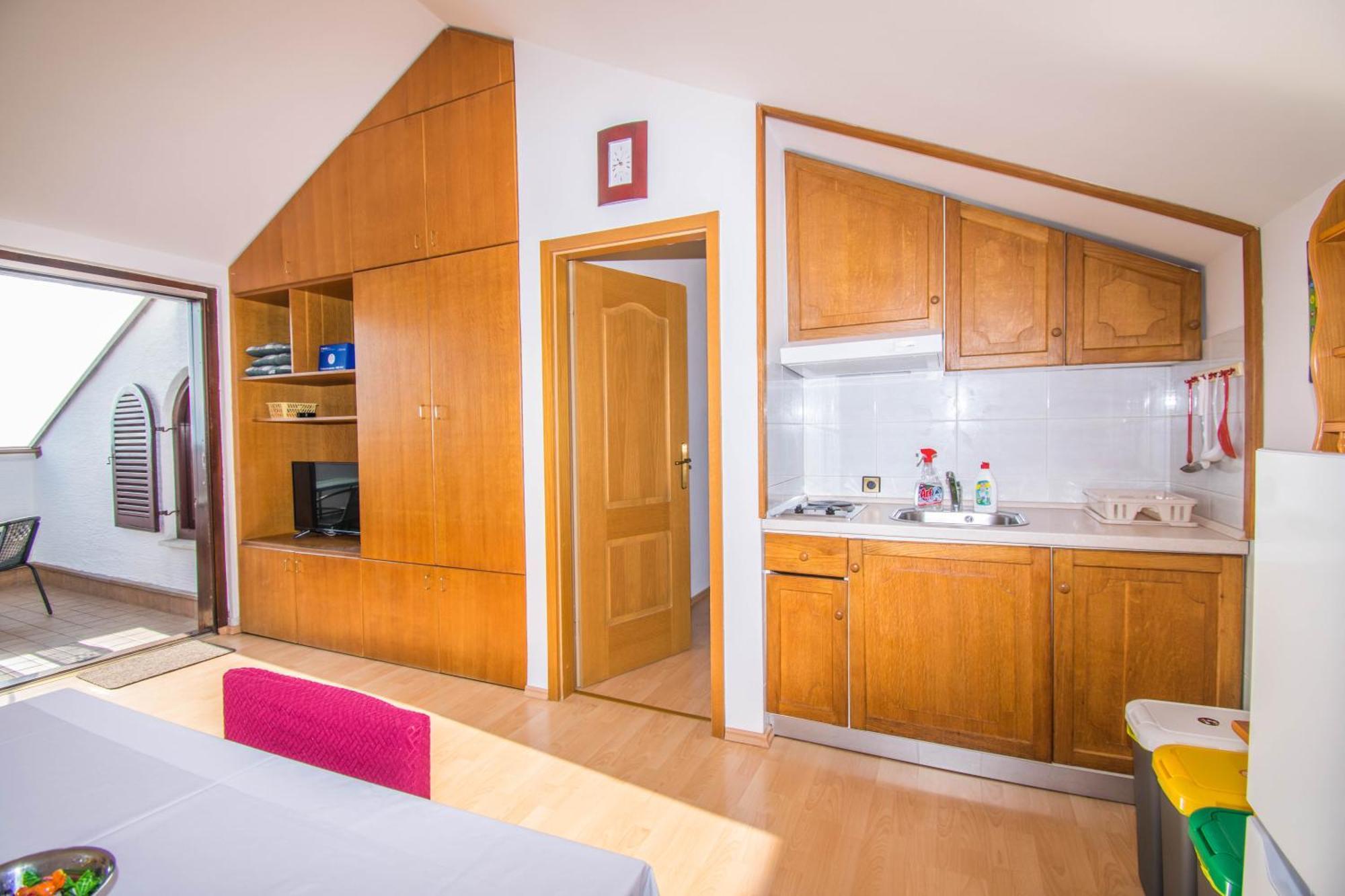 Apartments Punta & Vista In Krk Krk Town Eksteriør bilde
