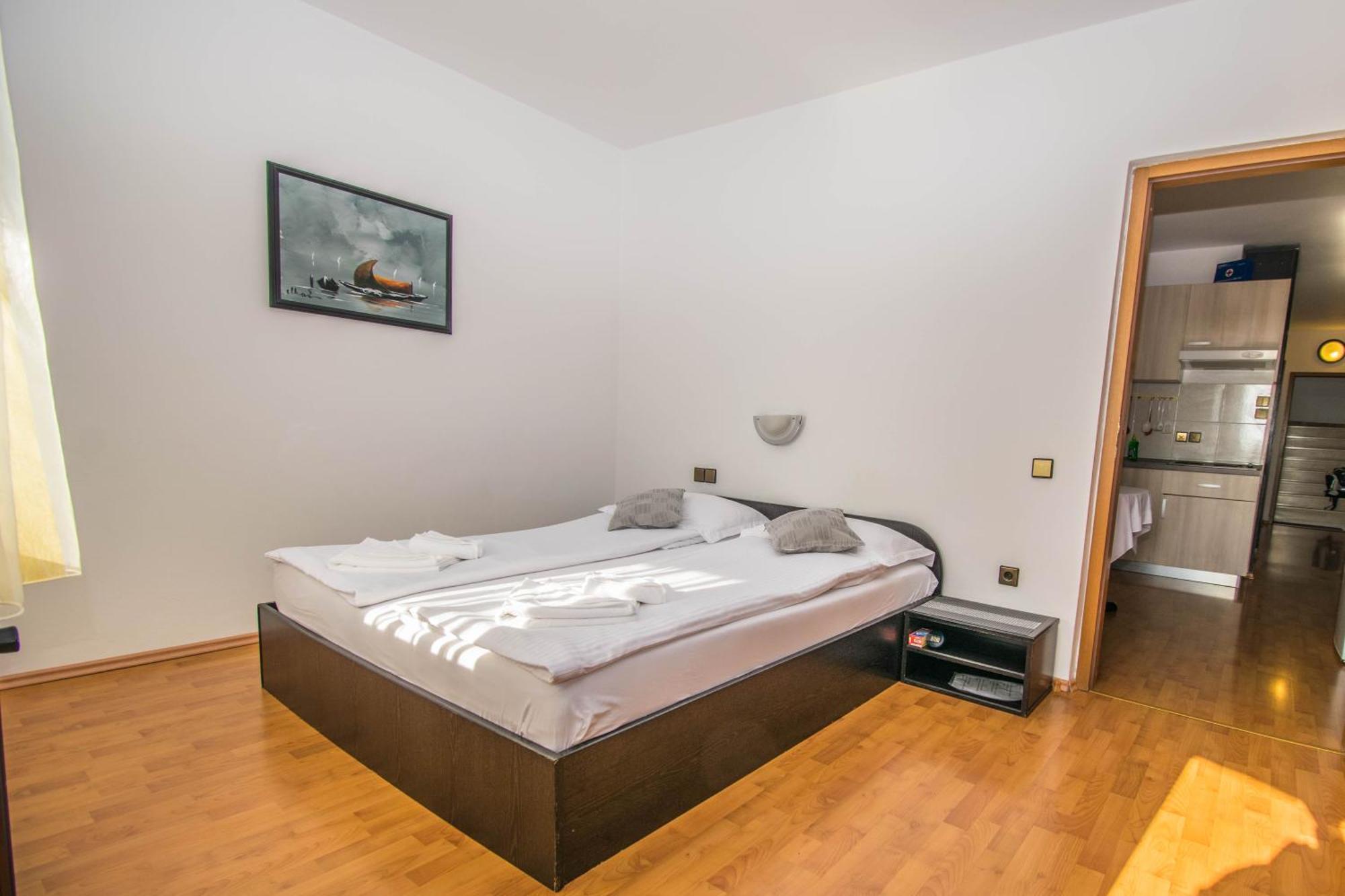 Apartments Punta & Vista In Krk Krk Town Eksteriør bilde