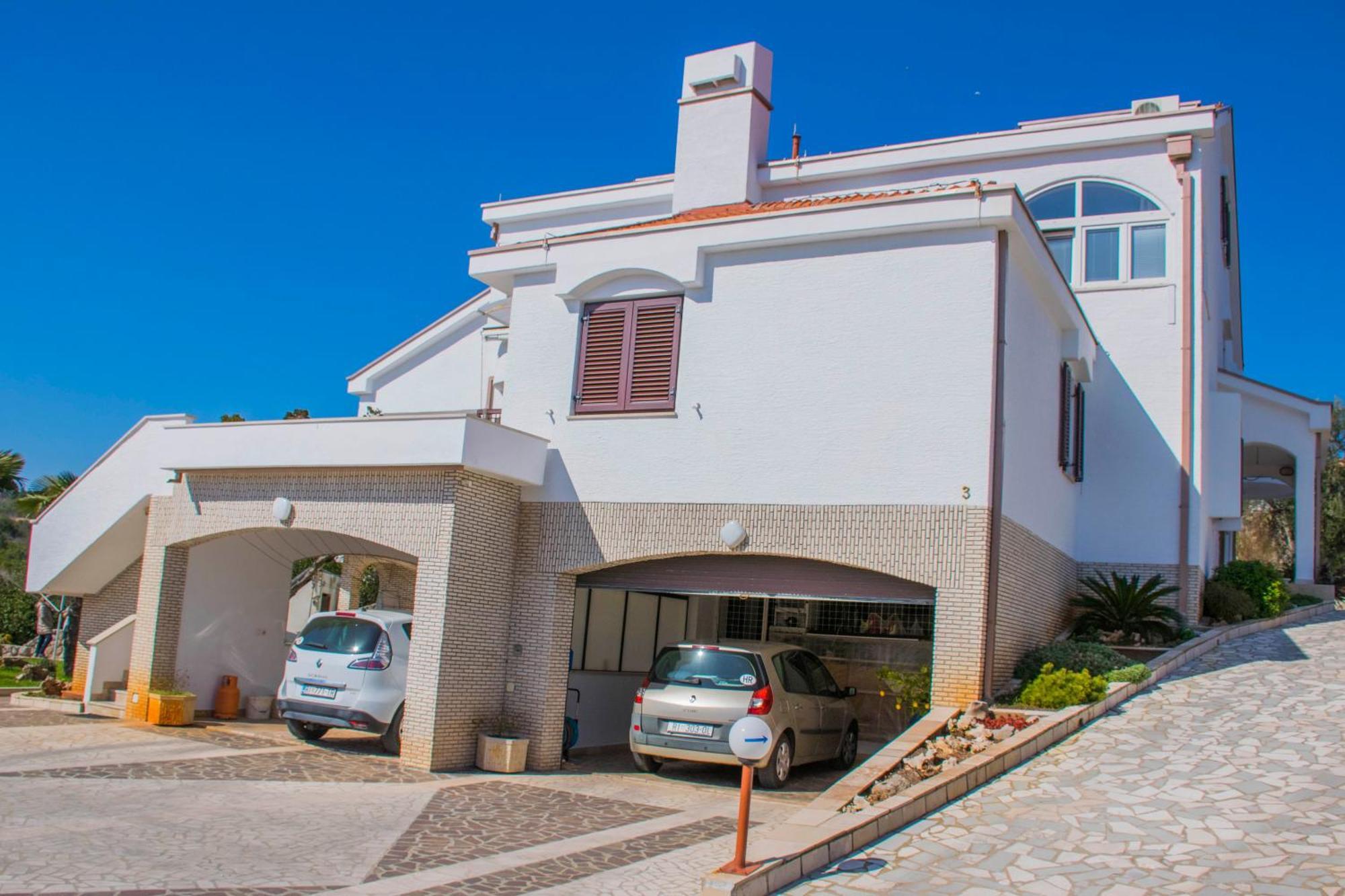 Apartments Punta & Vista In Krk Krk Town Eksteriør bilde